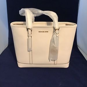 Michael Kors Jet Set Travel Small Tote Optic White